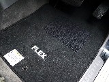 新品オリジナルフロアマットをセット！
