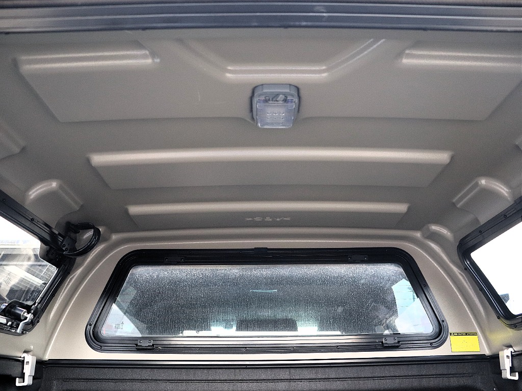 トヨタ ハイラックス(8枚目)