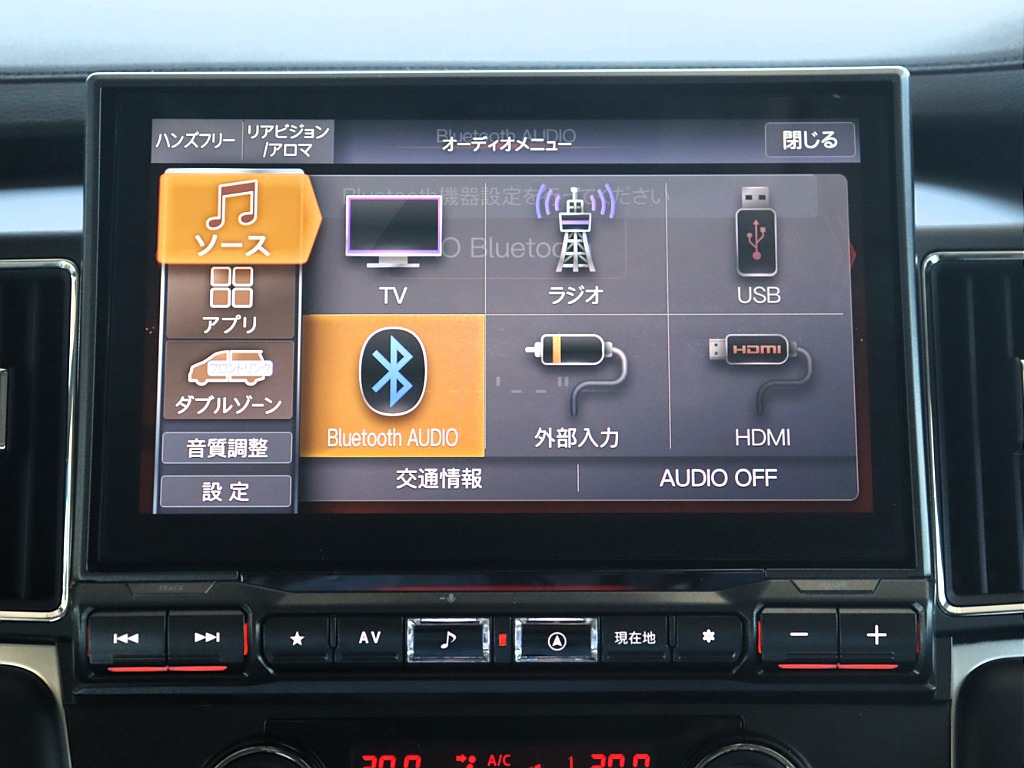 新品ALPINEフローティング11インチナビTV（DVD再生可）