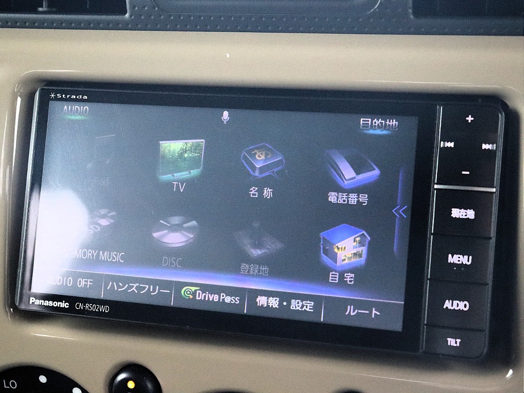 ストラーダ製SDナビTV完備！（RS02WD）