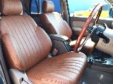 運転席シート！