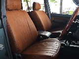 新品レザー調シートカバーをセット！