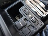 ベンチレーション機能！オールシーズン快適にお乗りいただけますね！