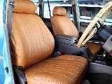 新品レザー調シートカバーをセット！