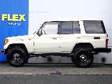 サイドステップレスで見た目がスタイリッシュでカッコいいです☆