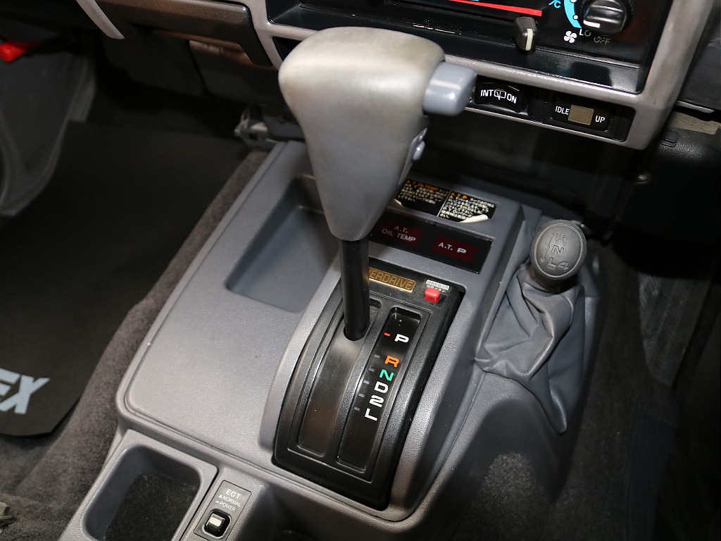 お問い合わせはランクル岡山店まで！！ＴＥＬ：０８６－４２０－２４２２