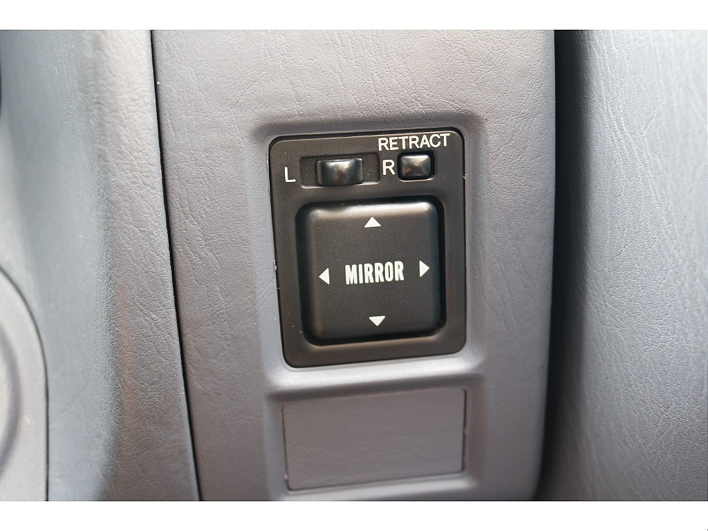 ミラー調整スイッチ