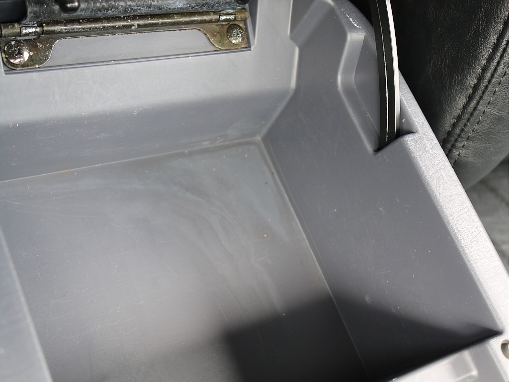 センターコンソール