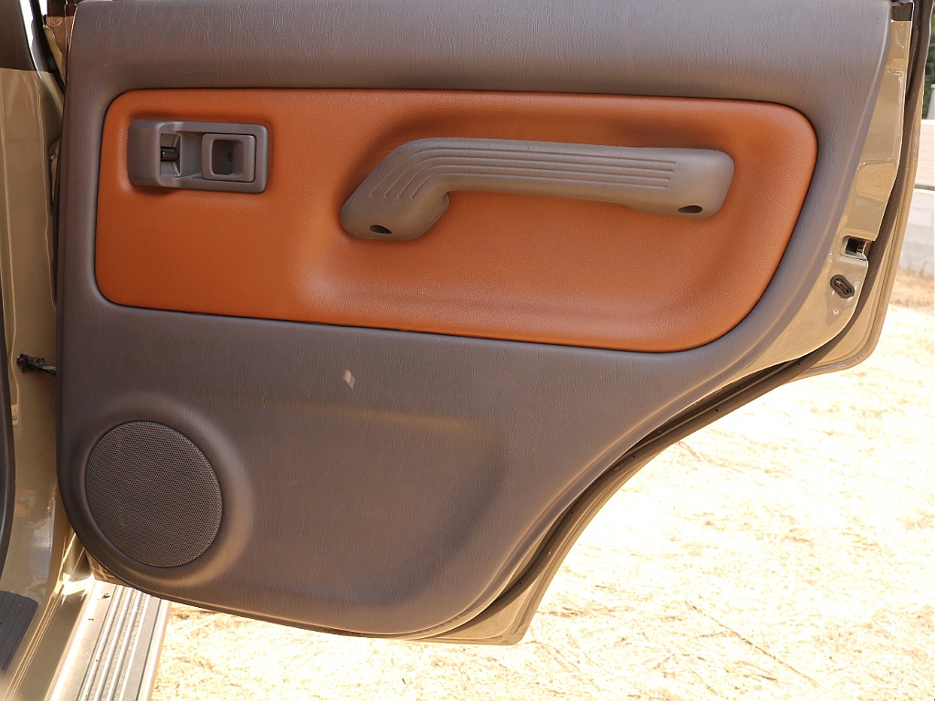 トヨタ ランドクルーザープラド(22枚目)