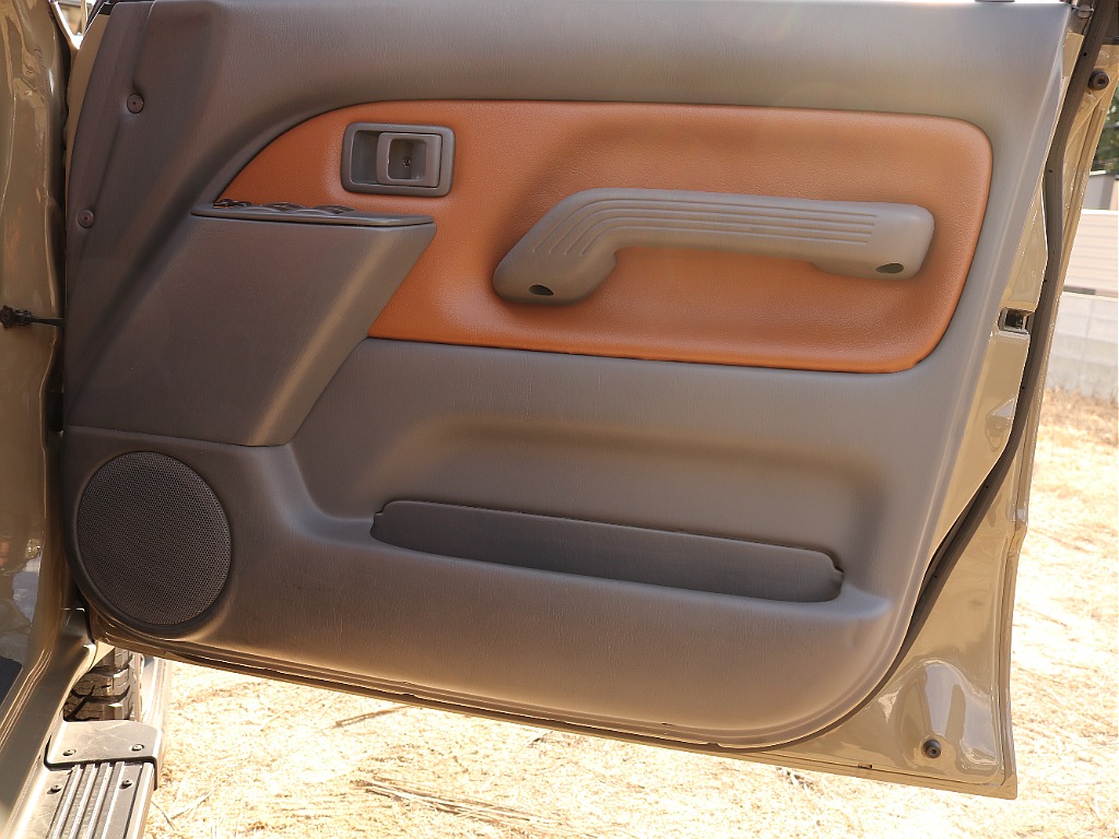 トヨタ ランドクルーザープラド(24枚目)