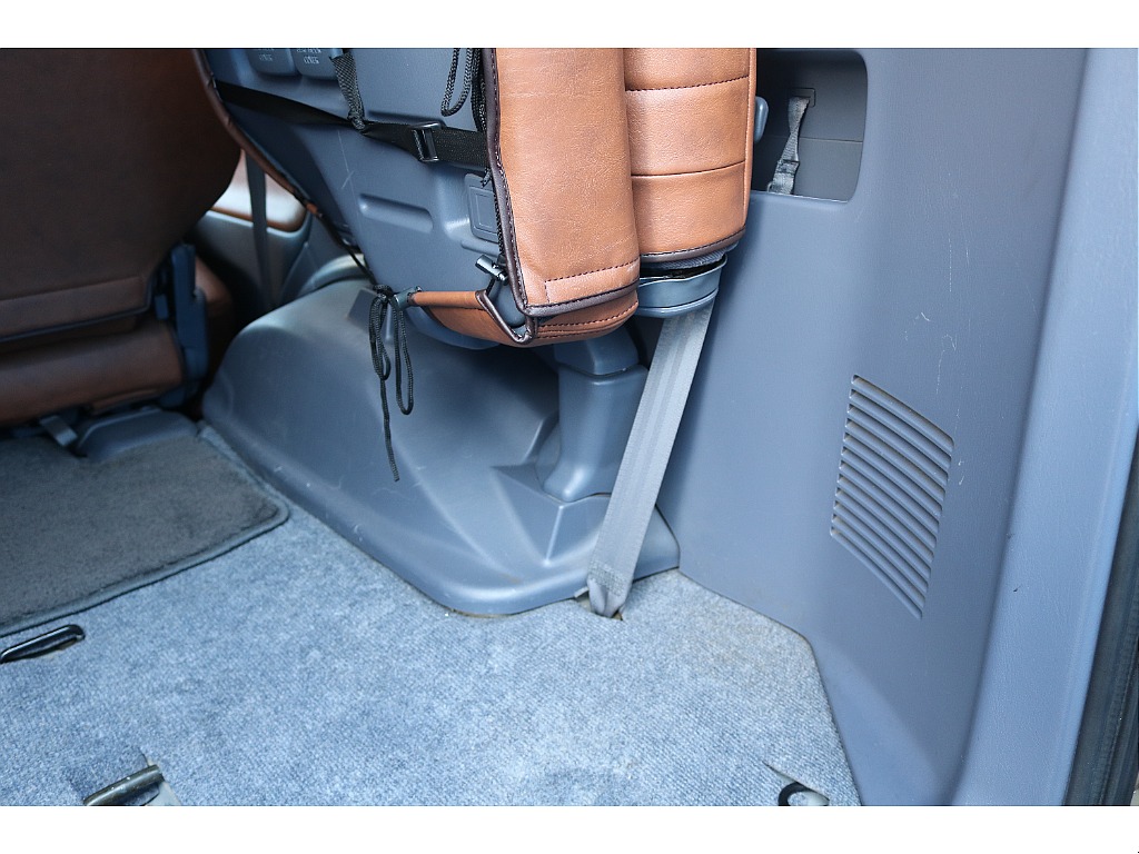 ラゲッジサイド