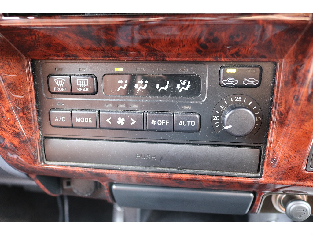 トヨタ ランドクルーザープラド(56枚目)