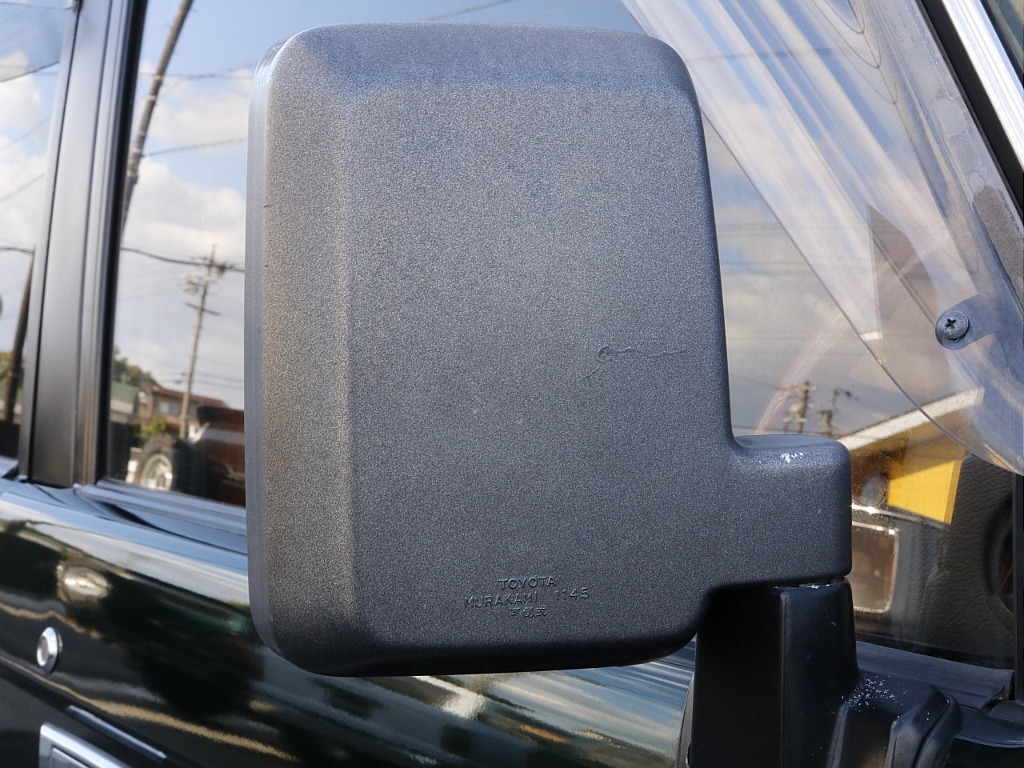 ミラーブラック塗装になります！