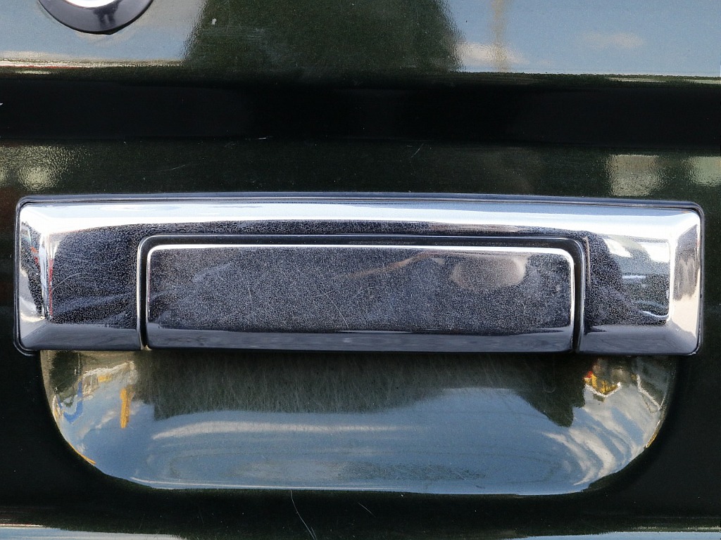 アウターハンドルはメッキになります！