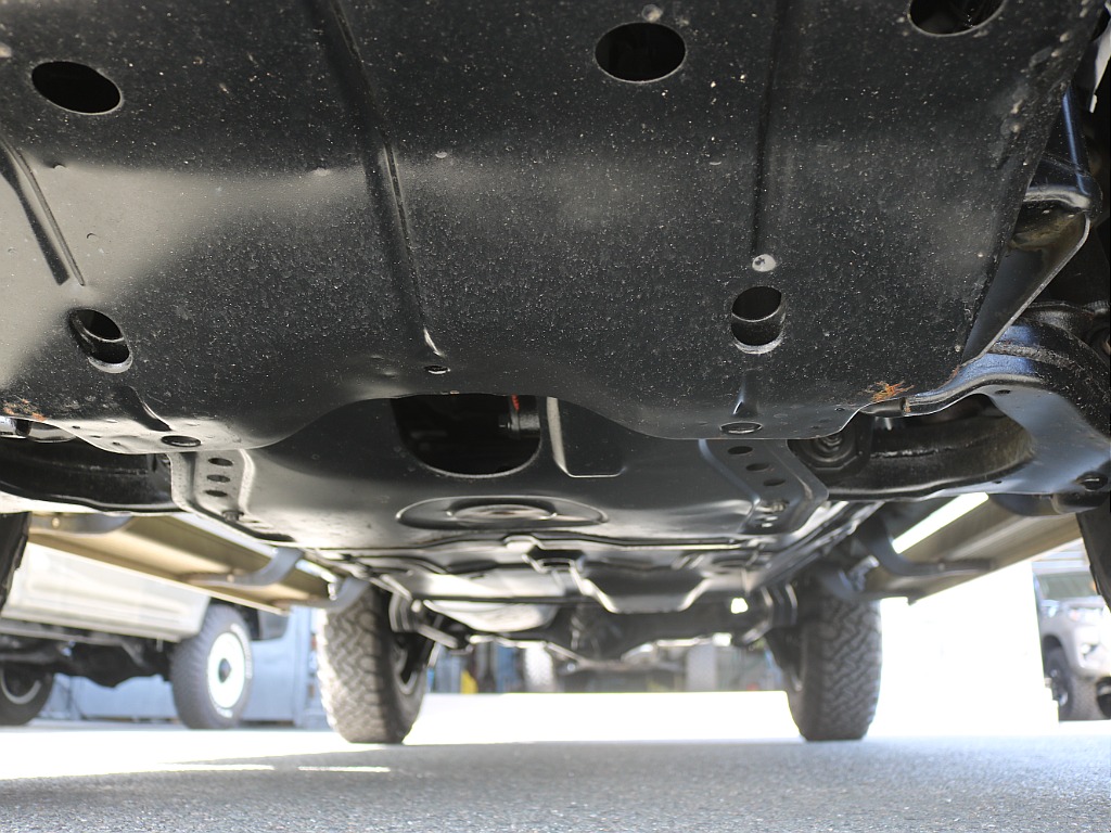 トヨタ ランドクルーザープラド(24枚目)