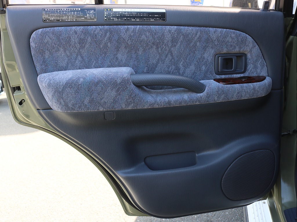 トヨタ ランドクルーザープラド(34枚目)