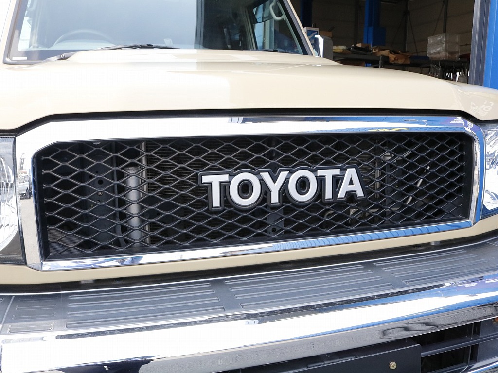 TOYOTAグリル