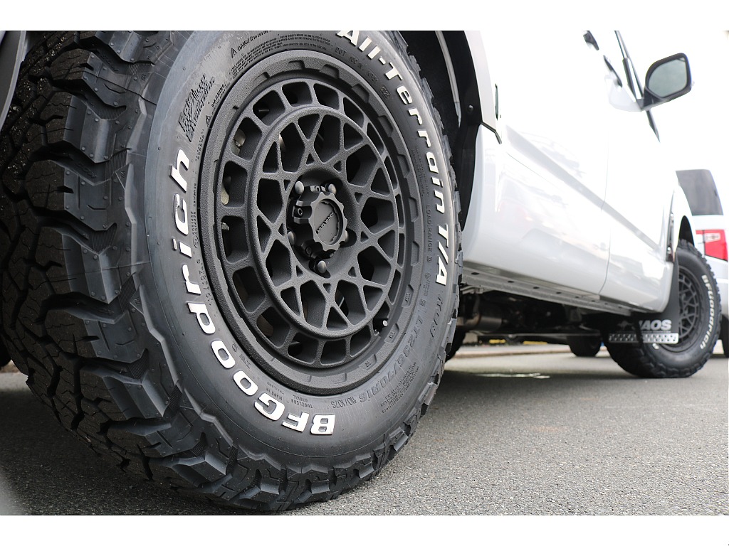 オリジナルホイールとボディのマッチングが良いですね！