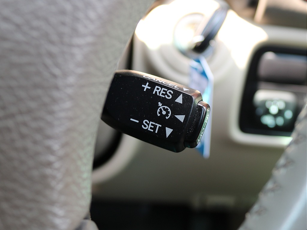 クルーズコントロールで長距離ドライブもラクラク☆彡