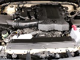 エンジンルームは御覧の通りです☆