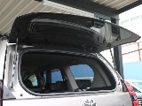 バックゲートガラスも開閉可能です！ここから荷物も取り出せます！