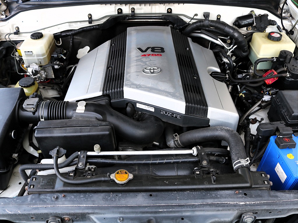 V8エンジン搭載☆