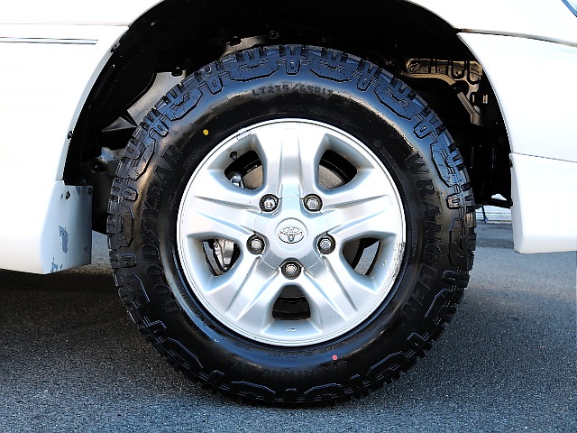 16インチ純正AW☆一周回って純正ホイールが好きです☆