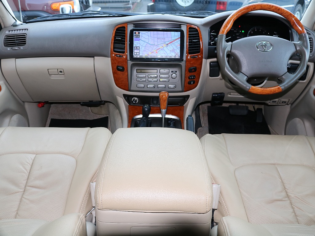 お問い合わせはランクル岡山店まで！！ＴＥＬ：０８６－４２０－２４２２