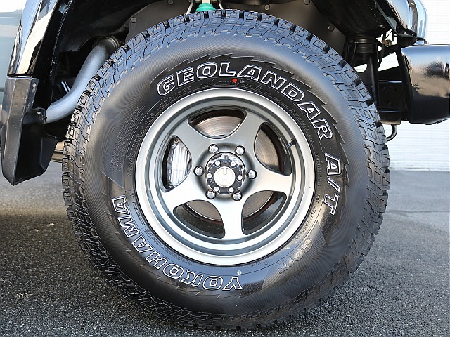 タイヤホイールももちろん変更済みになります！