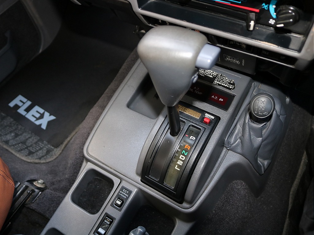 トヨタ ランドクルーザープラド(51枚目)