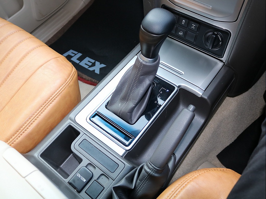 トヨタ ランドクルーザープラド(52枚目)