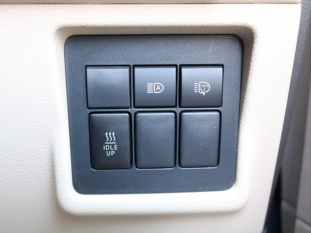 トヨタ ランドクルーザープラド(58枚目)