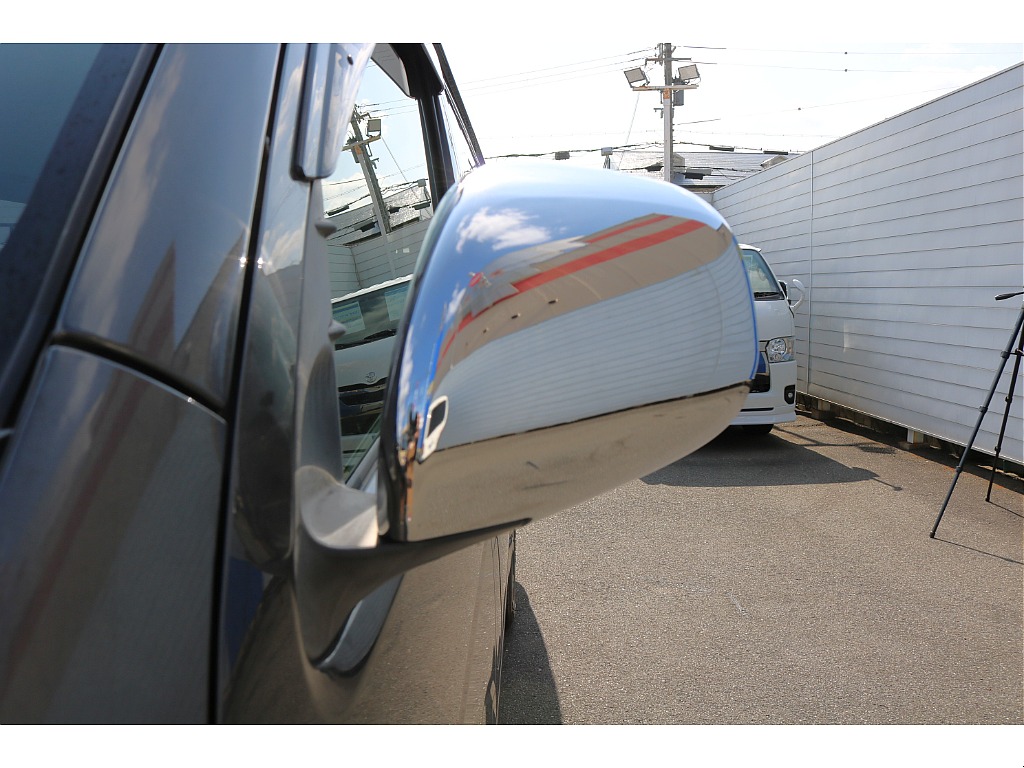 【厳選仕入】H28年式ハイエースバンスーパーGLダークプライム希少カラーガンメタリック