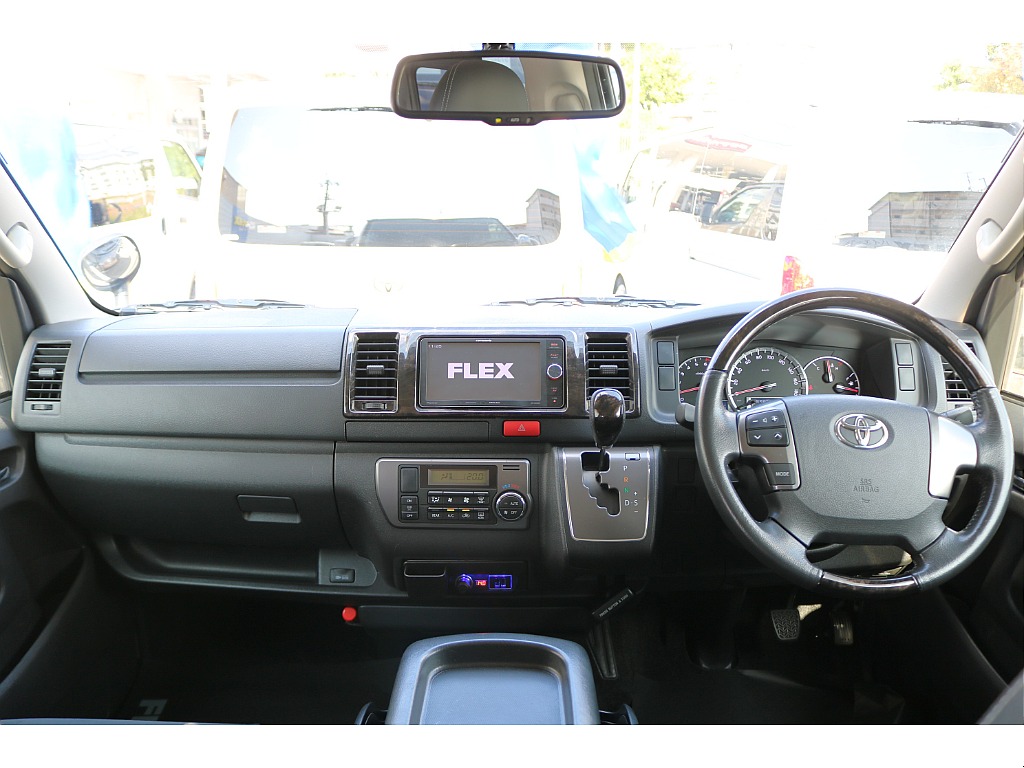 【厳選仕入】H28年式ハイエースバンスーパーGLダークプライム希少カラーガンメタリック