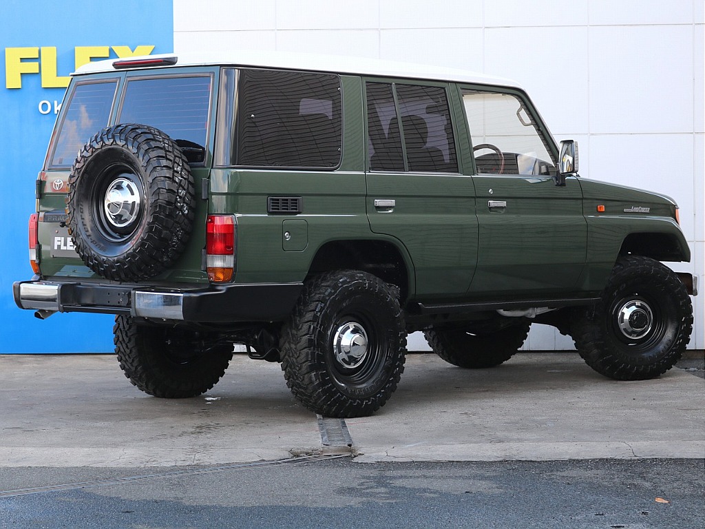 トヨタ ランドクルーザープラド(2枚目)