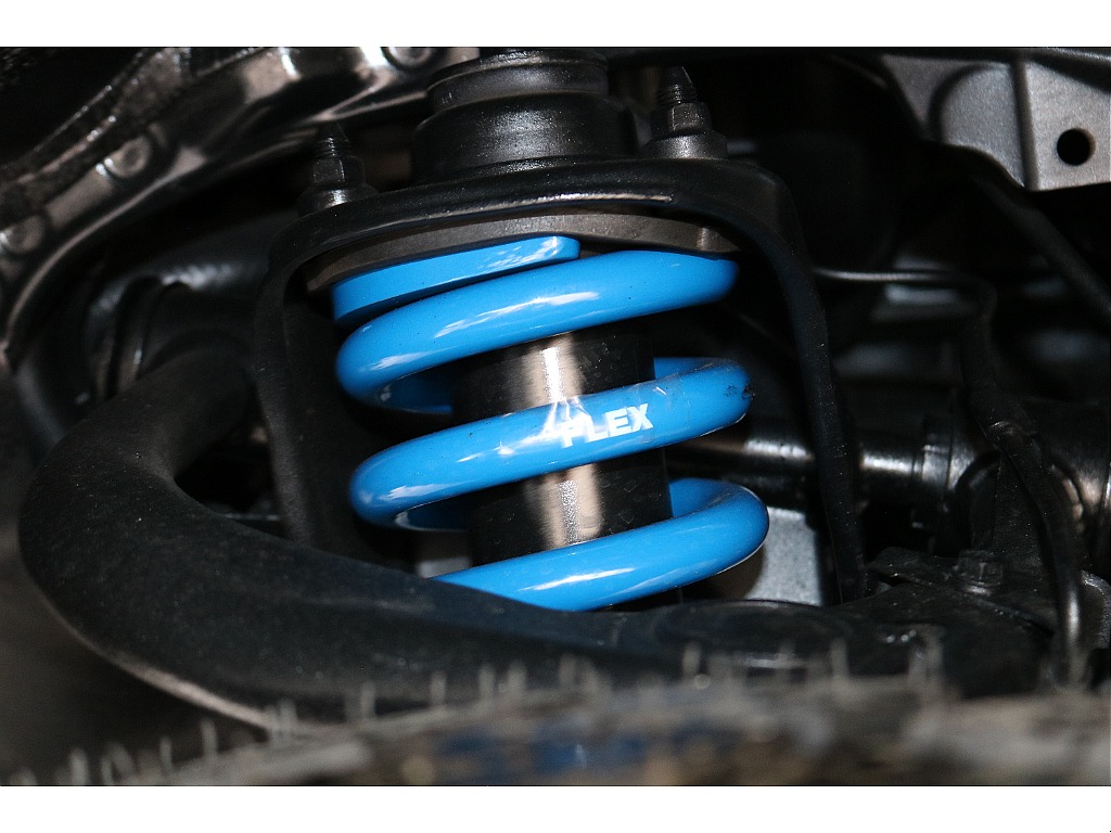 FLEXオリジナル２インチコイル装着☆彡