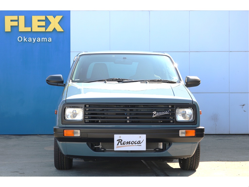 ドイツ車の香りが漂うフェイス