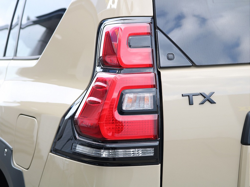 トヨタ ランドクルーザープラド(23枚目)