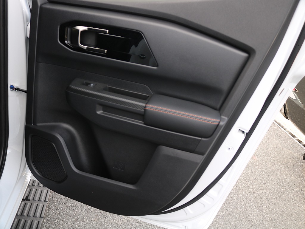 お問い合わせはランクル岡山店まで！！ＴＥＬ：０８６－４２０－２４２２