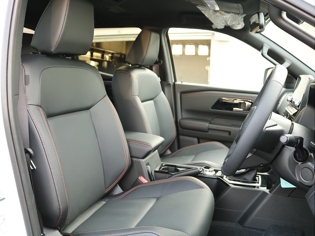 お問い合わせはランクル岡山店まで！！ＴＥＬ：０８６－４２０－２４２２