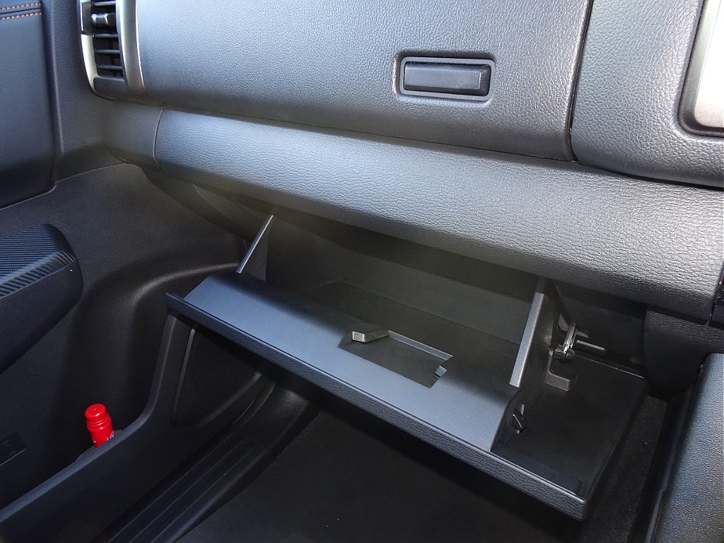 お問い合わせはランクル岡山店まで！！ＴＥＬ：０８６－４２０－２４２２