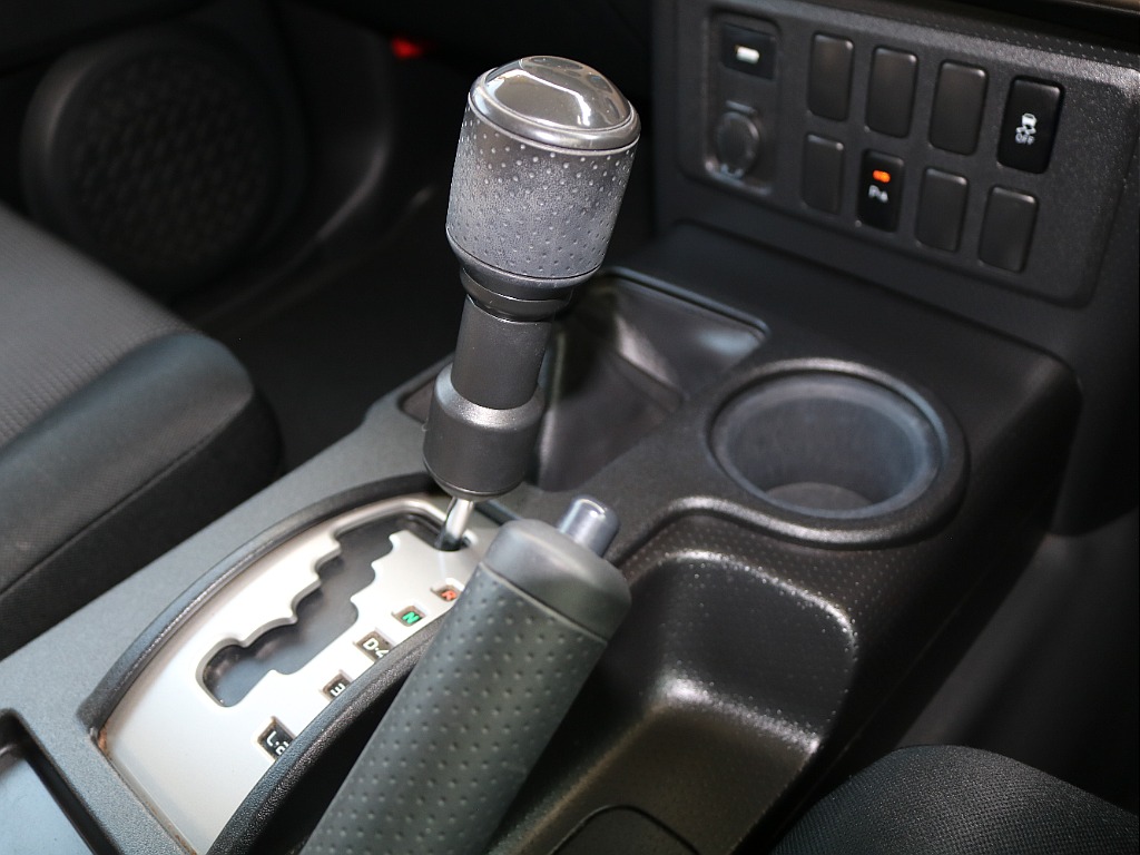 お問い合わせはランクル岡山店まで！！ＴＥＬ：０８６－４２０－２４２２