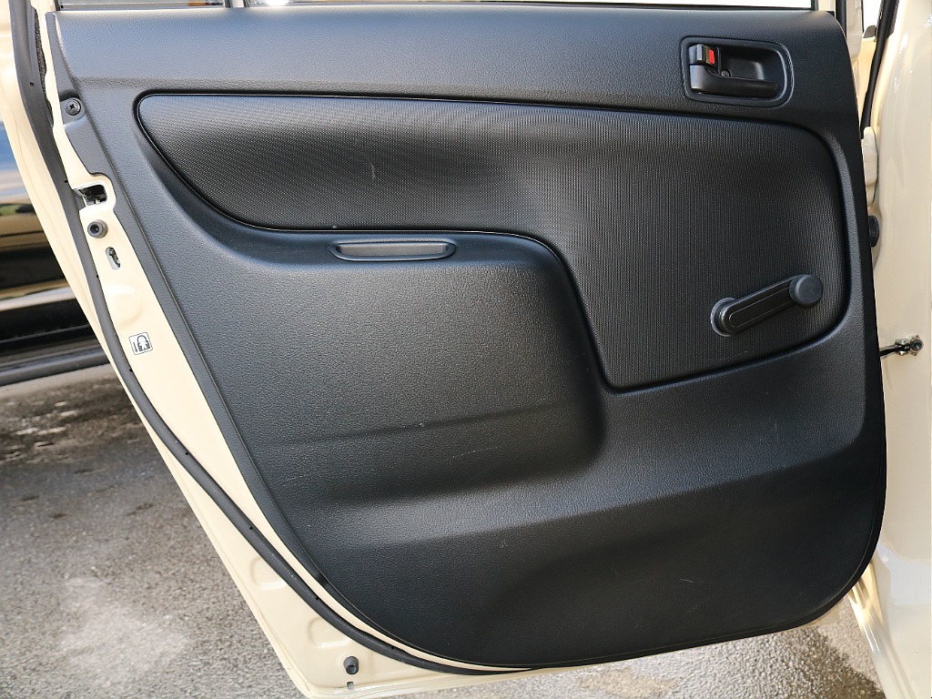 お問い合わせはランクル岡山店まで！！ＴＥＬ：０８６－４２０－２４２２