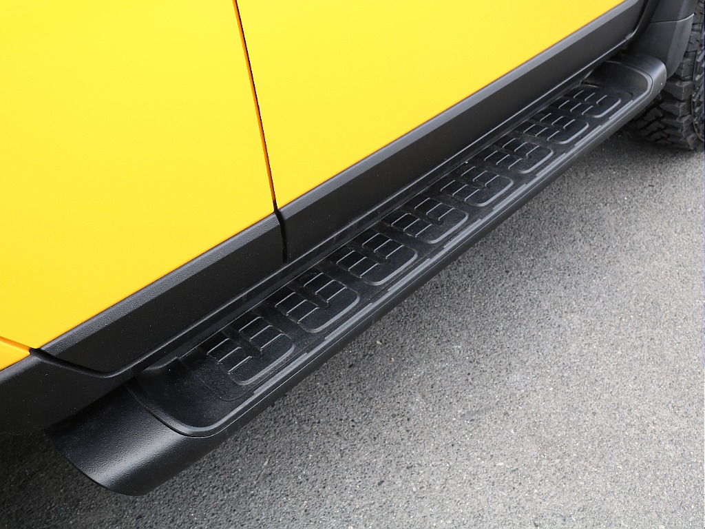 ラプター塗装のサイドステップ付き☆