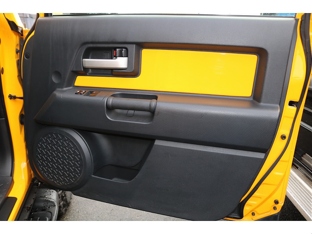 運転席の内張り