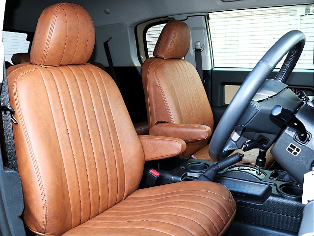 シートポジションも高く視界良好です☆