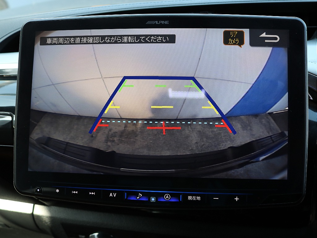 バックカメラも完備☆彡