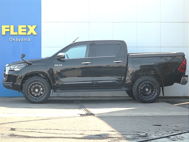 サイドステップ付きで乗り降り楽チンです☆