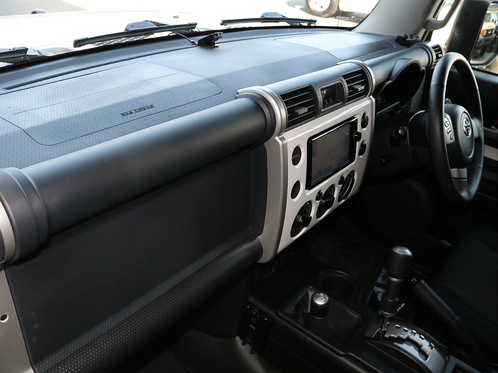 色々大きいFJクルーザー☆彡