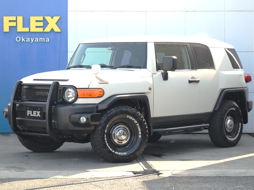 大人気FJクルーザーが岡山店に入庫いたしました☆